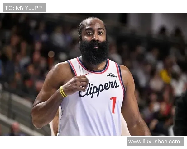 快船总经理:我们有信心在新赛季取得更好的成绩 快船总经理:我们有信心在新赛季取得更好的成绩